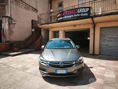 Usata Opel Astra Business 110 CV (80 kW) 2018 Grigio Station wagon