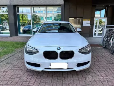 Usata BMW 114 95 CV (69 kW) 2014 Bianco Utilitaria