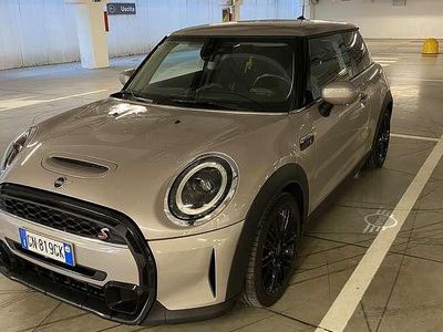 Usata Mini Cooper S Classic 178 CV (130 kW) 2023 Utilitaria