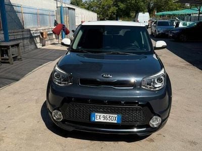 Usata Kia Carens 2014 Nero Monovolume