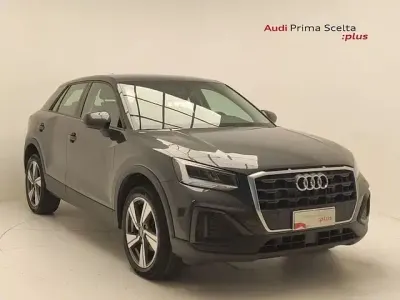 Usata Audi Q2 Admired 116 CV (85 kW) 2022 Grigio manhattan SUV