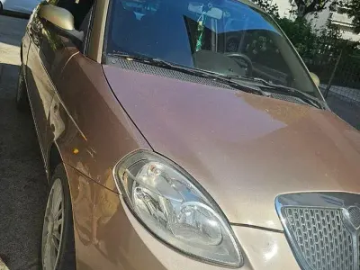 Usata Lancia Ypsilon 75 CV (55 kW) 2007 Utilitaria