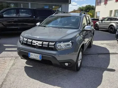 Usata Dacia Duster Expression 116 CV (85 kW) 2023 Gray SUV