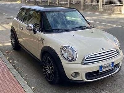 Usata Mini ONE 98 CV (72 kW) 2012 Utilitaria