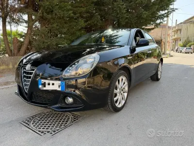 Usata Alfa Romeo Giulietta Business 120 CV (88 kW) 2016 Nero Utilitaria