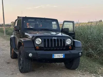 Usata Jeep Wrangler Sahara 200 CV (147 kW) 2011 SUV