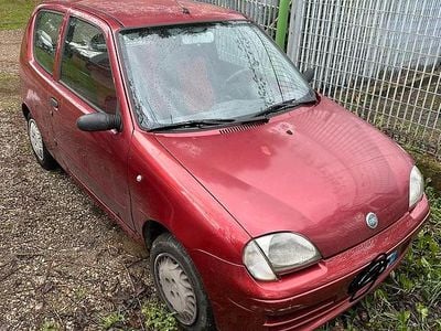 Rosso Usata 2004 Fiat 600 | 1400 € (Buon prezzo)