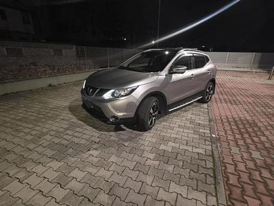 Usata Nissan Qashqai N-Connecta 110 CV (80 kW) 2016 Grigio SUV