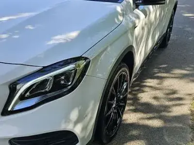 Usata Mercedes GLA200 Night 136 CV (100 kW) 2019 SUV