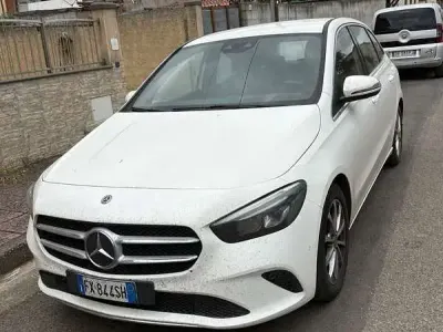 Usata Mercedes B180 109 CV (80 kW) 2019 Monovolume