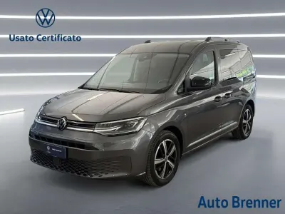 Usata VW Caddy Style 122 CV (89 kW) 2022 Grigio indio metallizzato Monovolume