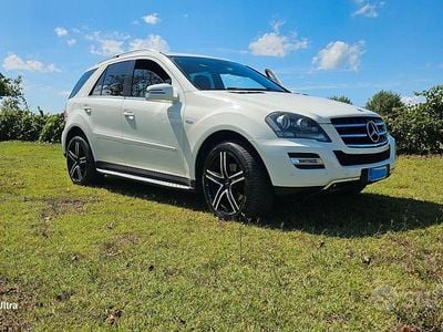 Usata Mercedes ML300 204 CV (150 kW) 2011 Bianco SUV