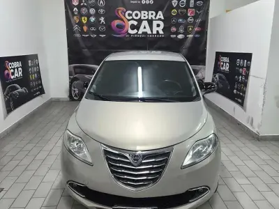Usata Lancia Ypsilon S 85 CV (62 kW) 2012 Grigio Utilitaria