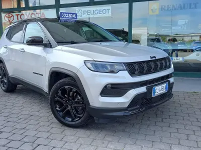 Usata Jeep Compass Night Eagle 131 CV (96 kW) 2022 Argento SUV