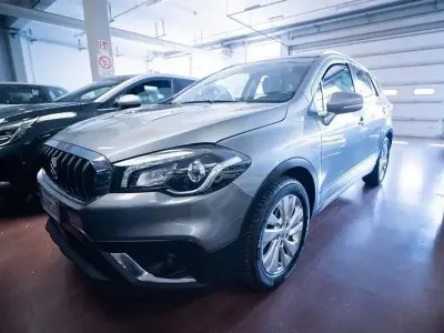 Używany Suzuki SX4 S-Cross 140 KM (102 kW) 2019 Szary SUV