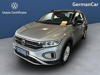Usata VW T-Roc Life 115 CV (84 kW) 2025 Grigio SUV