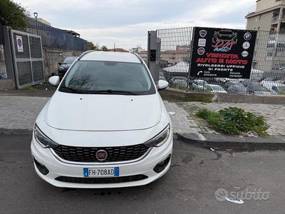Usata Fiat Tipo Lounge 120 CV (88 kW) 2017 Bianco Station wagon