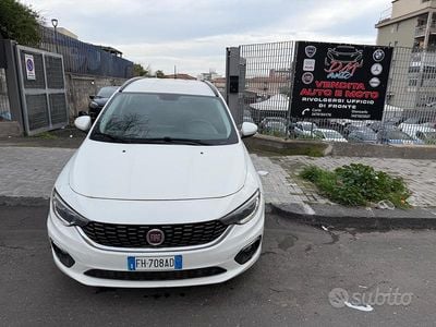 Usata Fiat Tipo Lounge 2017 Bianco Station wagon