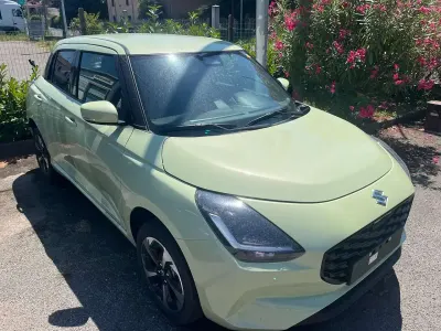 Nuova Suzuki Swift 83 CV (61 kW) 2026 Hawaii Utilitaria