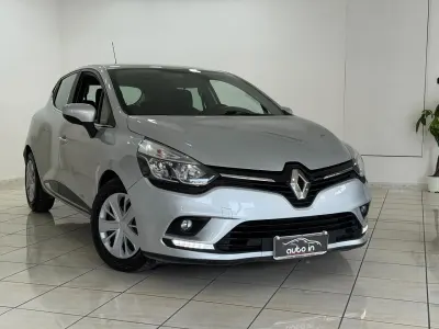 Usata Renault Clio IV Zen 75 CV (55 kW) 2018 Argento Berlina