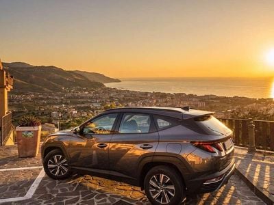 Usata Hyundai Tucson 179 CV (131 kW) 2022 Grigio SUV