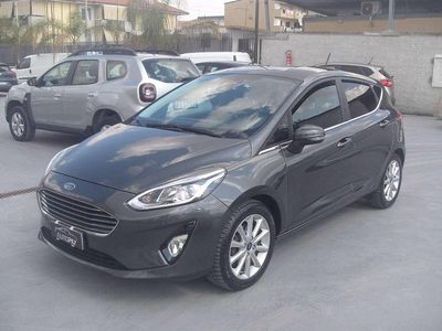 Usata Ford Fiesta Titanium 75 CV (55 kW) 2020 Grigio Utilitaria
