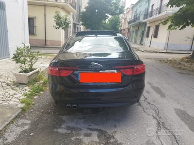 Usata Jaguar XF R-Sport 179 CV (131 kW) 2016 Nero Berlina