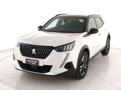 Usata Peugeot 2008 GT 131 CV (96 kW) 2023 Bianco SUV