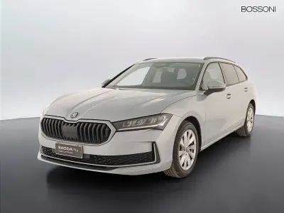 Usata Skoda Superb Selection 150 CV (110 kW) 2025 Argento Station wagon