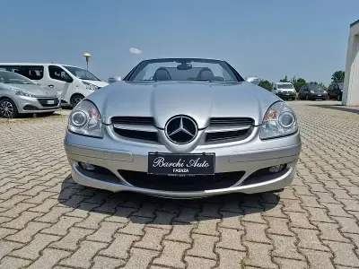 Usata Mercedes SLK200 163 CV (119 kW) 2006 Grigio Cabrio