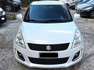 Usata Suzuki Swift 75 CV (55 kW) 2015 Bianco Utilitaria