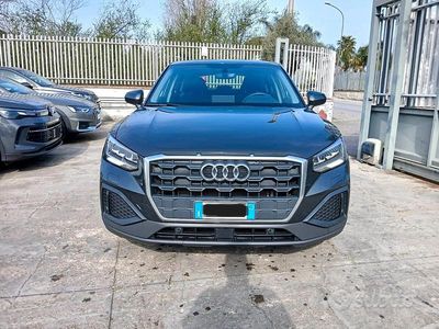 Usata Audi Q2 Business 115 CV (84 kW) 2022 Grigio SUV