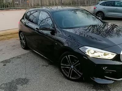 Usata BMW 116 M Sport 116 CV (85 kW) 2021 Nero Utilitaria