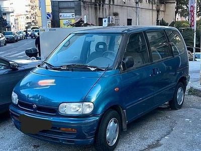 Usata Nissan Serena 75 CV (55 kW) 1996 Verde Monovolume