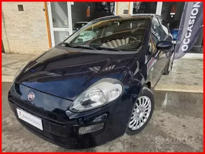 Usata Fiat Grande Punto 65 CV (47 kW) 2017 Blu Utilitaria