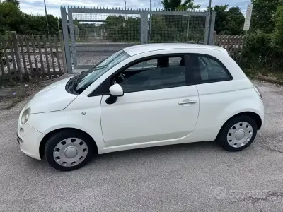 Usata Fiat 500 69 CV (50 kW) 2008 Bianco Utilitaria
