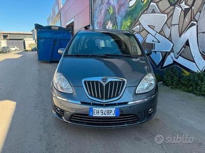 Usata Lancia Musa 95 CV (69 kW) 2011 Blu Monovolume