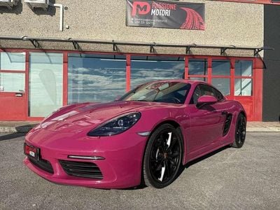 Porsche 718 Cayman