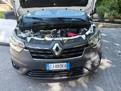 Usata Renault Express 95 CV (69 kW) 2022 Bianco Monovolume