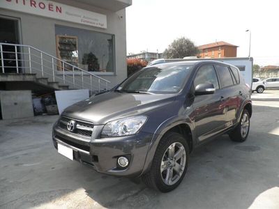 usata Toyota RAV4 RAV4 2.2 D-CatCrossover 2.2 D-Cat A/T 150 CV Luxury