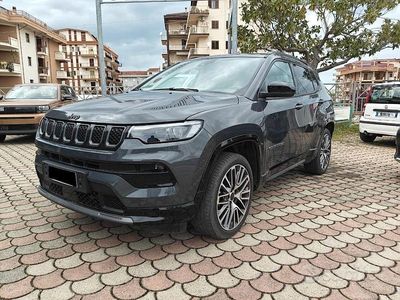 Usata Jeep Compass Summit 131 CV (96 kW) 2025 Grigio SUV