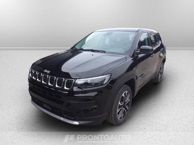 Nerosedili in tessuto e tecnopelle neri con cuciture grigie Nuova 2025 Jeep Compass Altitude SUV | 33.500 €