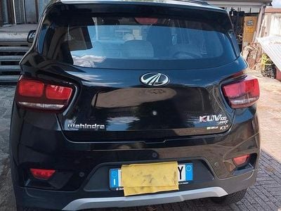 Usata Mahindra KUV100 83 CV (61 kW) 2019 Nero SUV