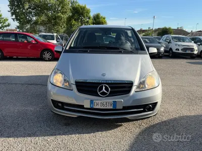 Occasion Mercedes A150 95 PK (69 kW) 2011 Grijs Sedan