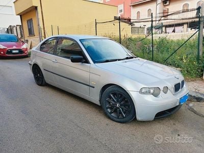 Usata BMW 2002 150 CV (110 kW) 2002 Grigio Berlina