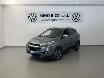 Usado Hyundai ix35 Xpossible 116 HP (85 kW) 2015 Cinzento SUV