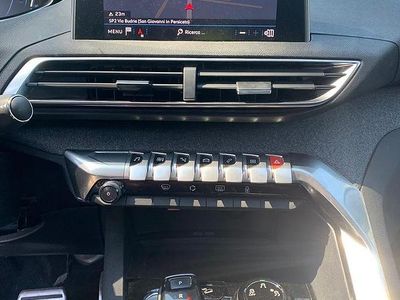 Usata Peugeot 3008 Crossway 131 CV (96 kW) 2018 Berlina