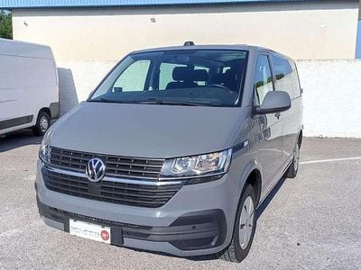 Usata VW Caravelle Comfortline 150 CV (110 kW) 2021 Grigio Monovolume