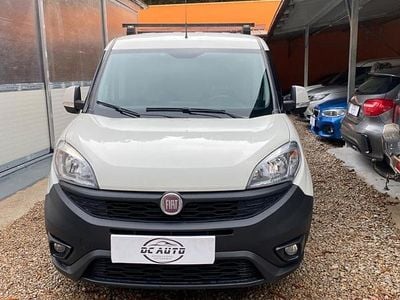 Usata Fiat Doblò Easy 120 CV (88 kW) 2017 Bianco Monovolume