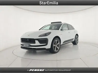 Używany Porsche Macan 265 KM (194 kW) 2024 Czarny SUV